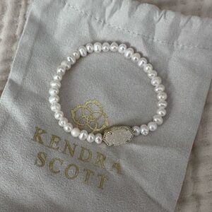 Pearl and stone Kendra Scott bracelet